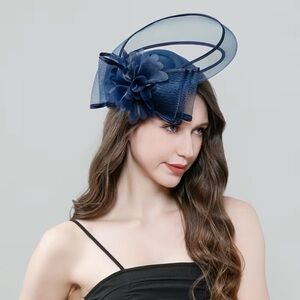 Chic Navy Fascinator with Floral Detail